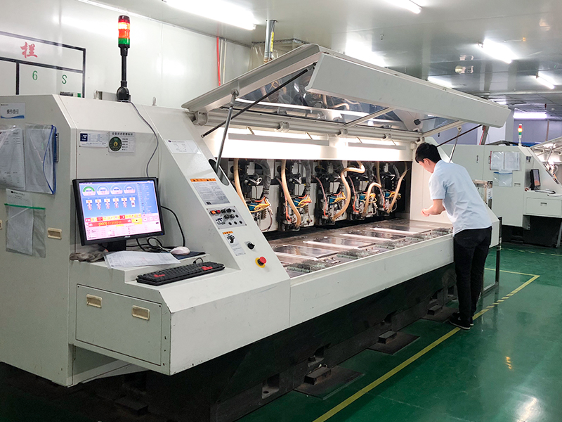 CNC vrtací souprava